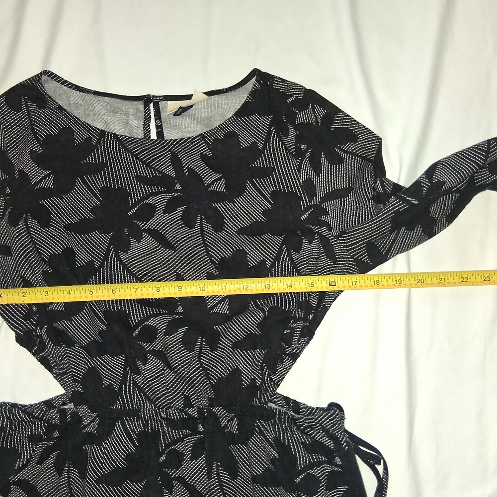 Universal Thread Black and Gray Long Sleeve Dress Women Size M - Picture 13 of 14